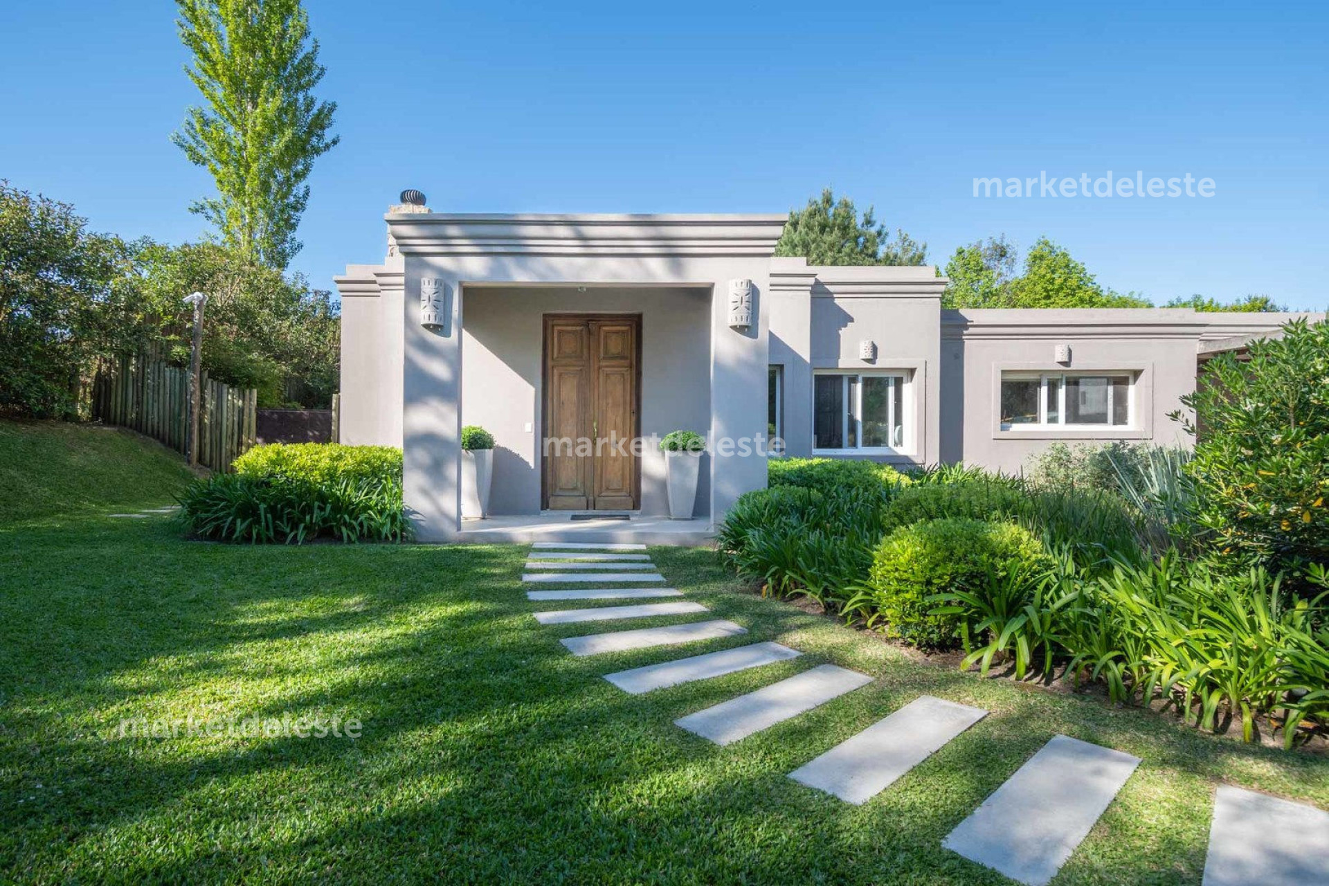 LA ARBOLADA - BEST HOUSE