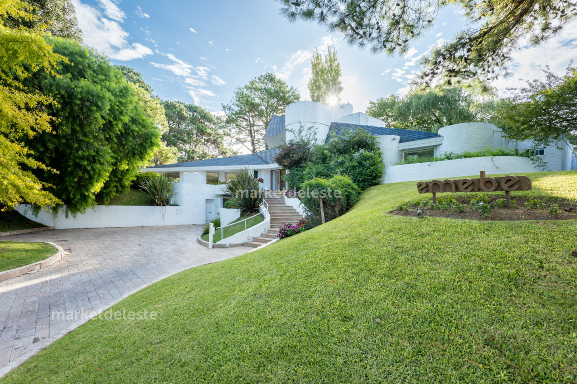 ESPECTACULAR CASA EN LUGANO