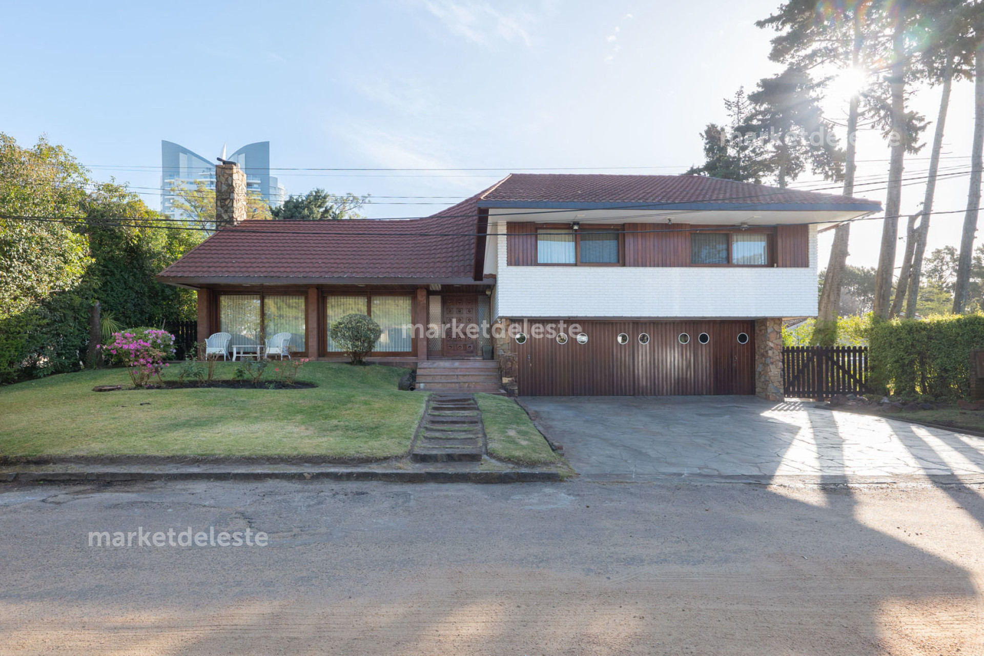 CASA EN PLAYA MANSA - 3 DORM