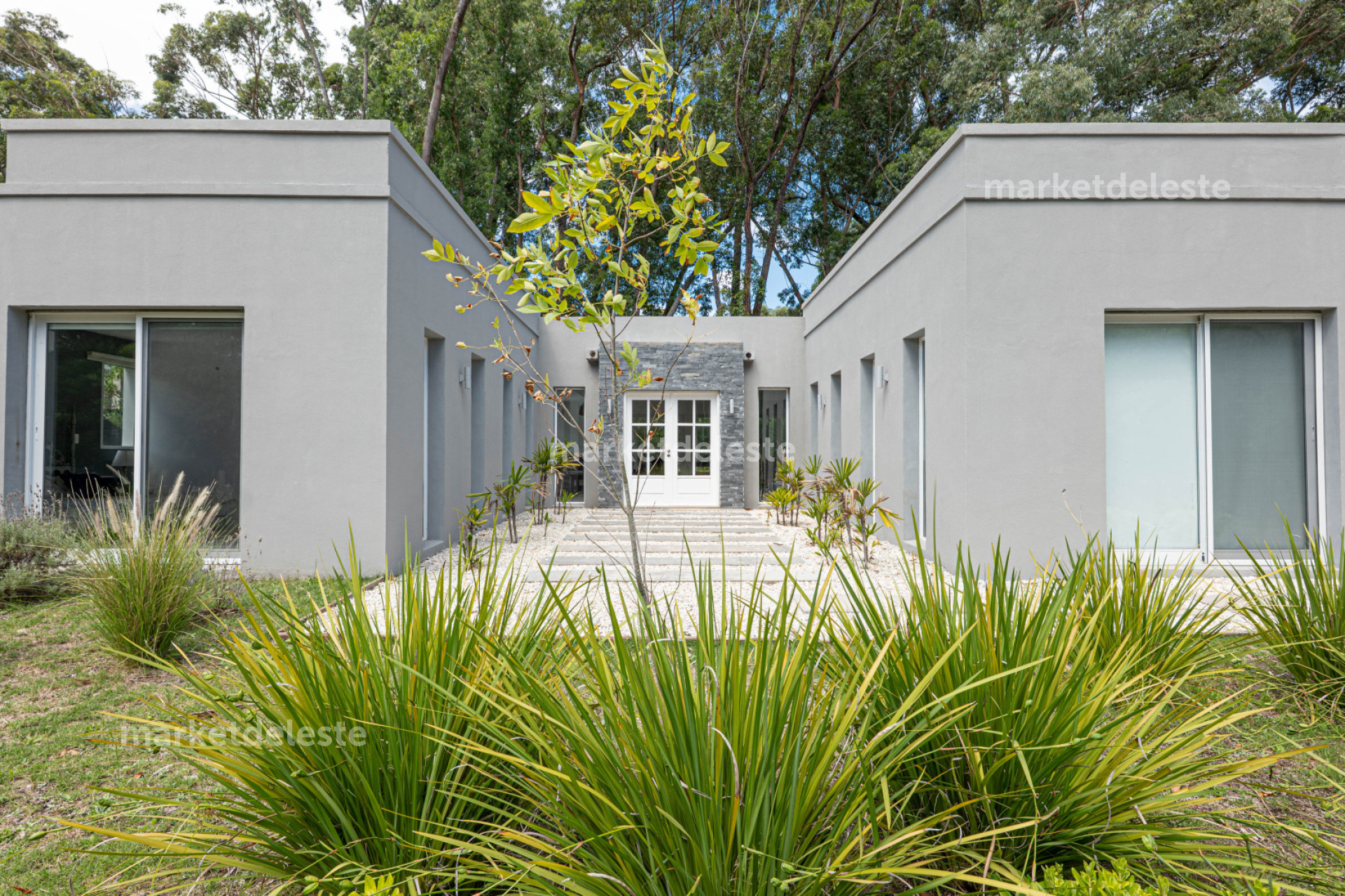 CASA 3 DORM - DESIGN VILLAGE