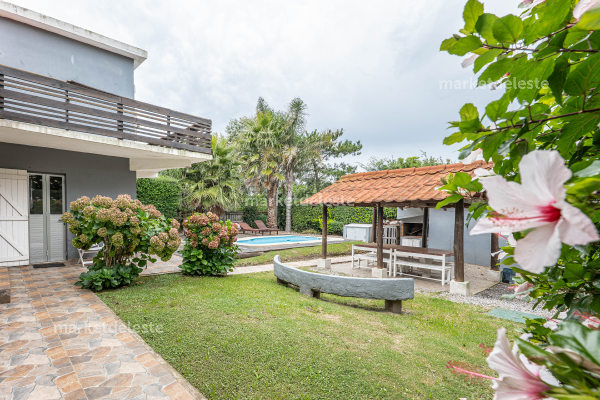 CASA EN EL CHORRO VENTA