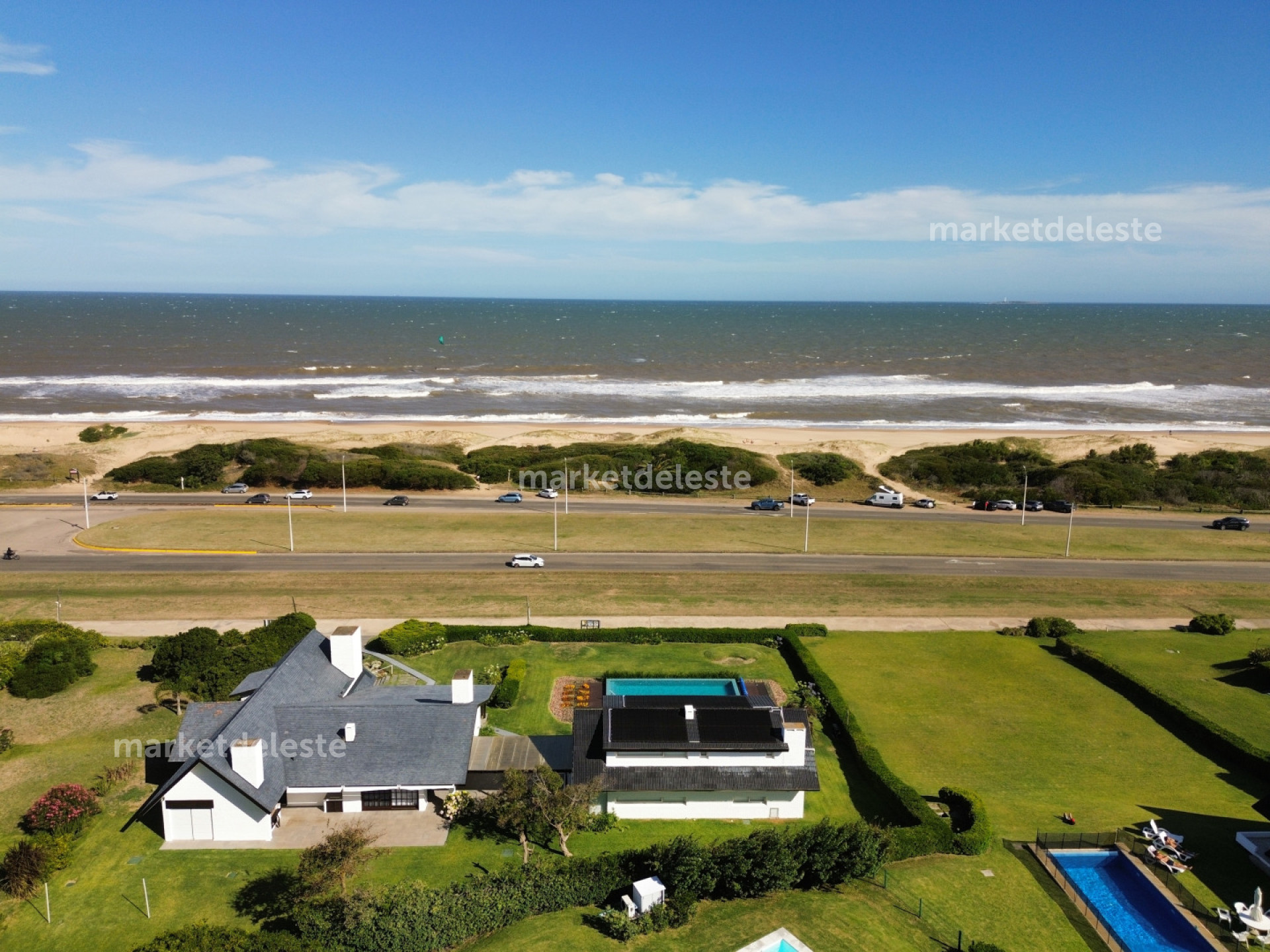 CASA FRENTE AL MAR EN PLAYA BRAVA