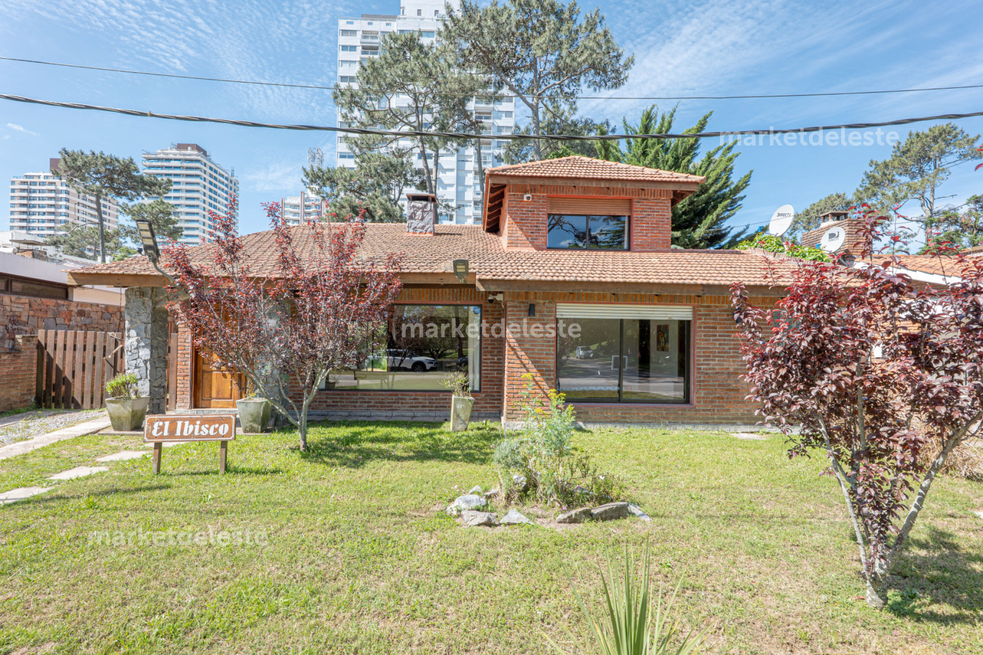 CASA EN VENTA PLAYA MANSA 3 DORM-S