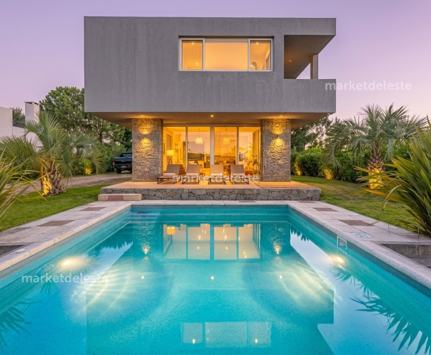 CASA EN VENTA 50M DEL MAR