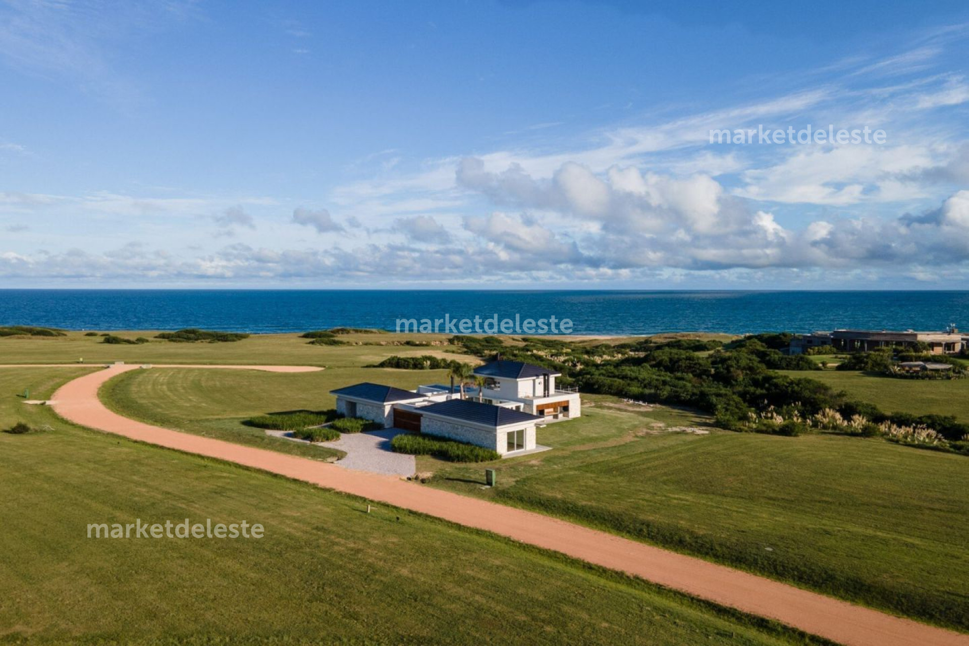 LAS GARZAS - MEGA CASA