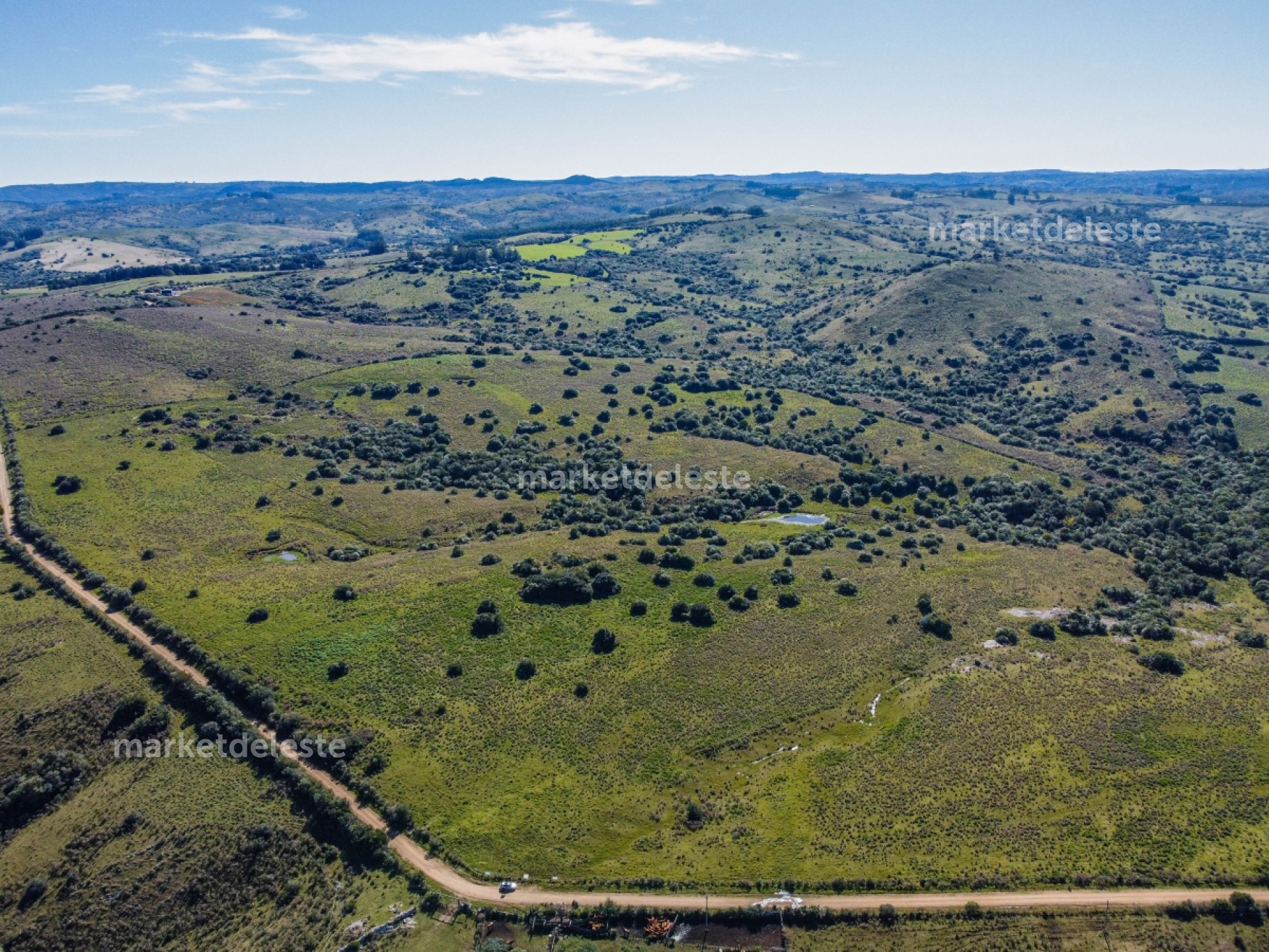 CHACRAS A 5KM DE PUEBLO EDEN 