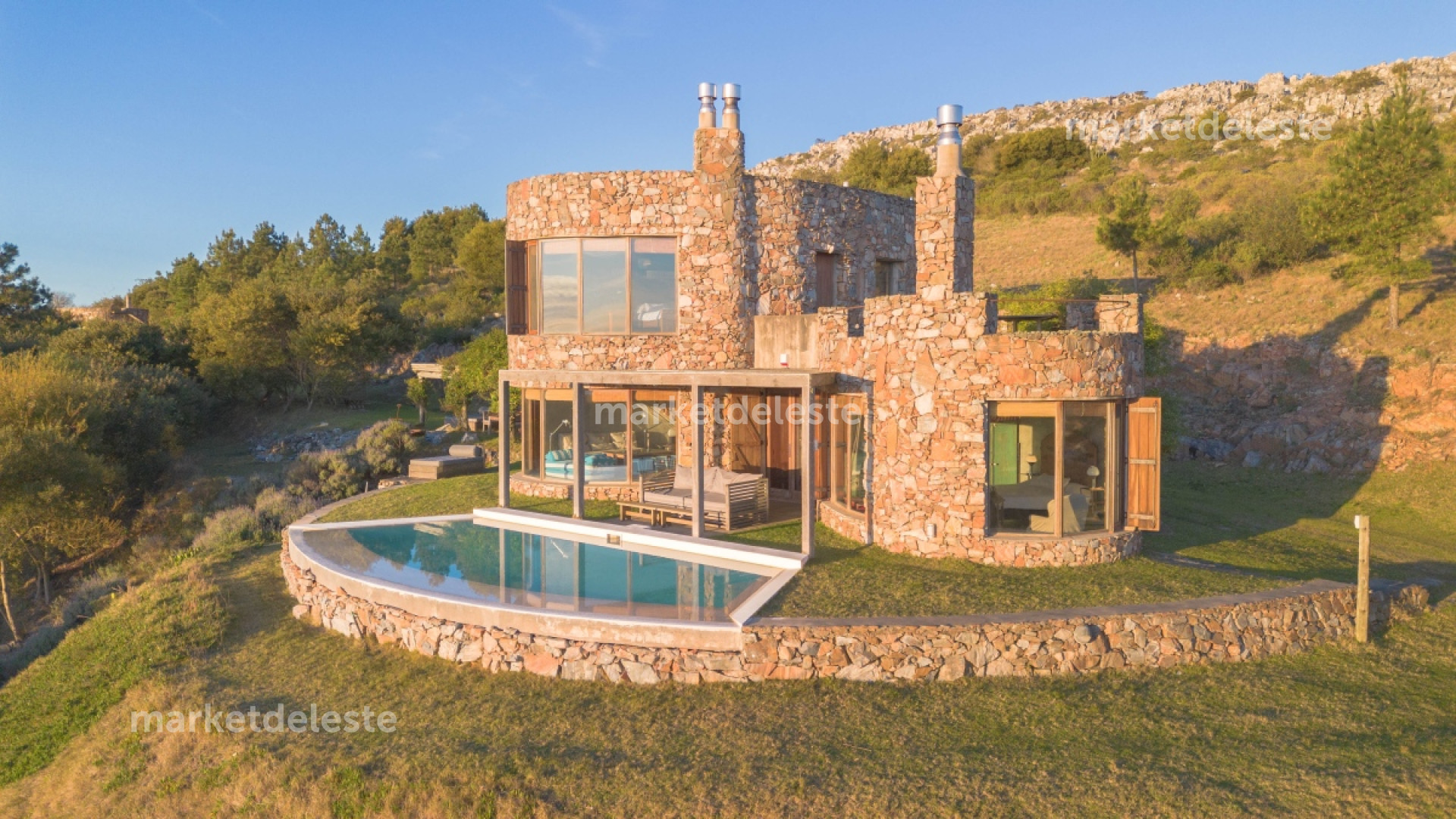 CHACRA ÚNICA - ARQ. RAVAZZANI EN LA SIERRA