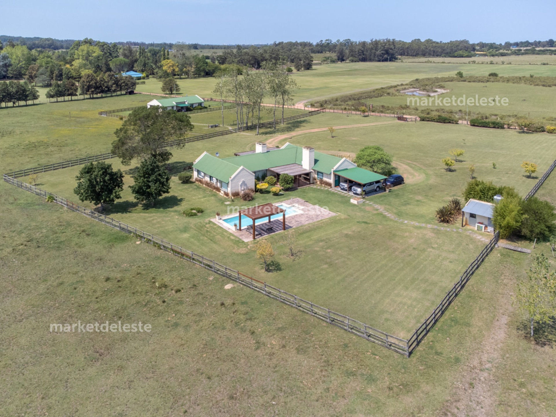 CHACRA EN PUNTA BALLENA