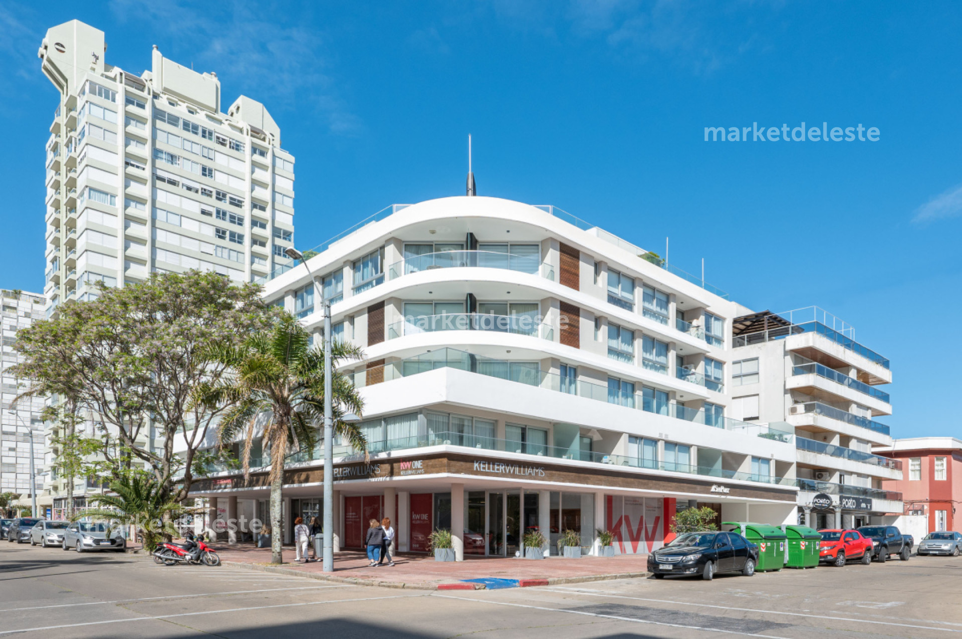 LOCAL COMERCIAL EN GORLERO 