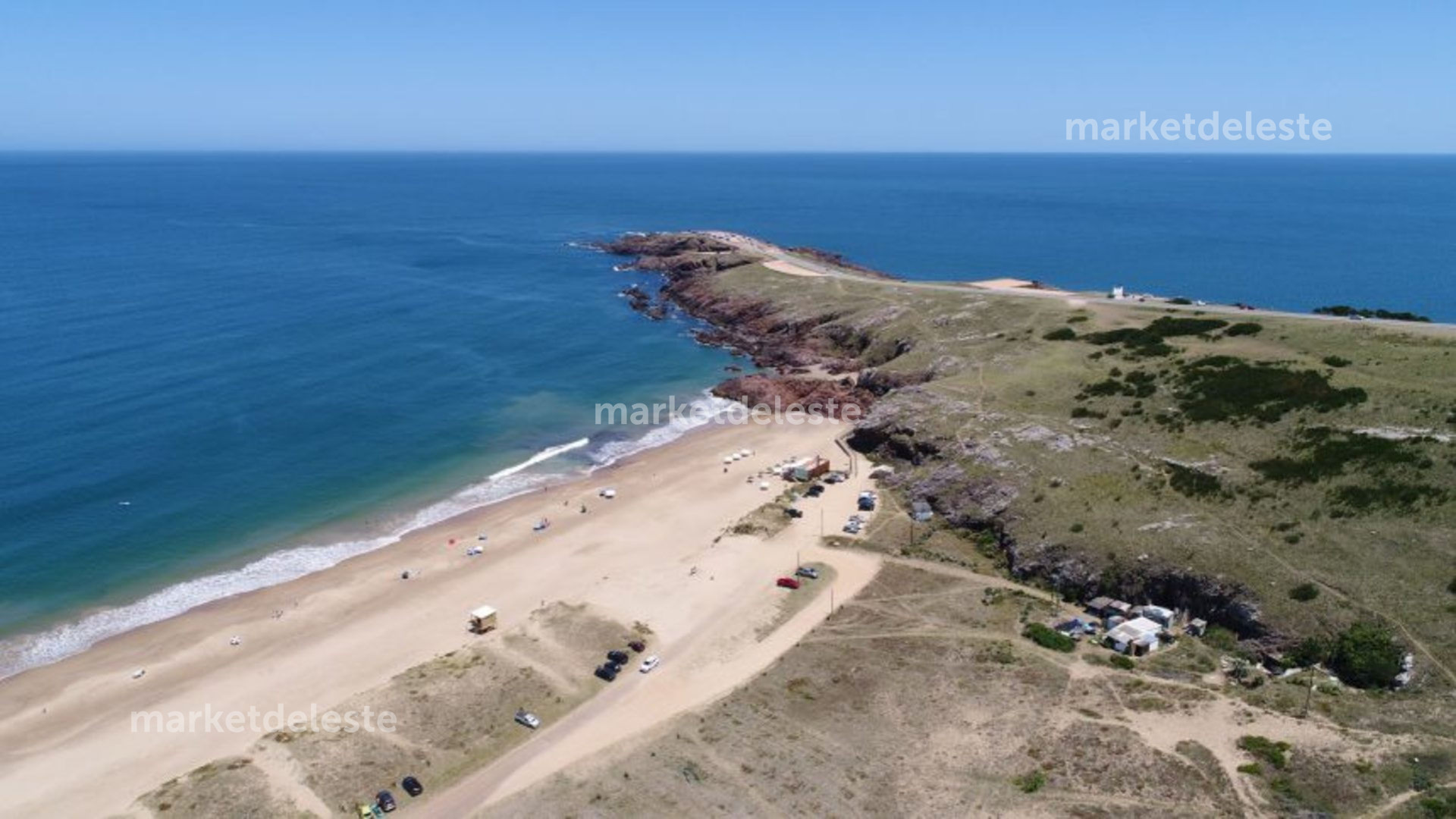 INCREIBLE TERRENO SOBRE EL LOMO DE LA BALLENA
