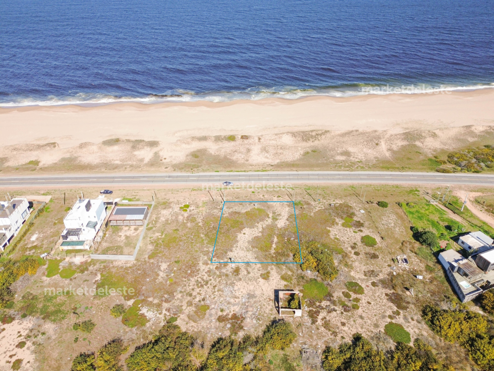 TERRENO PRIMERA LINEA - SANTA MONICA