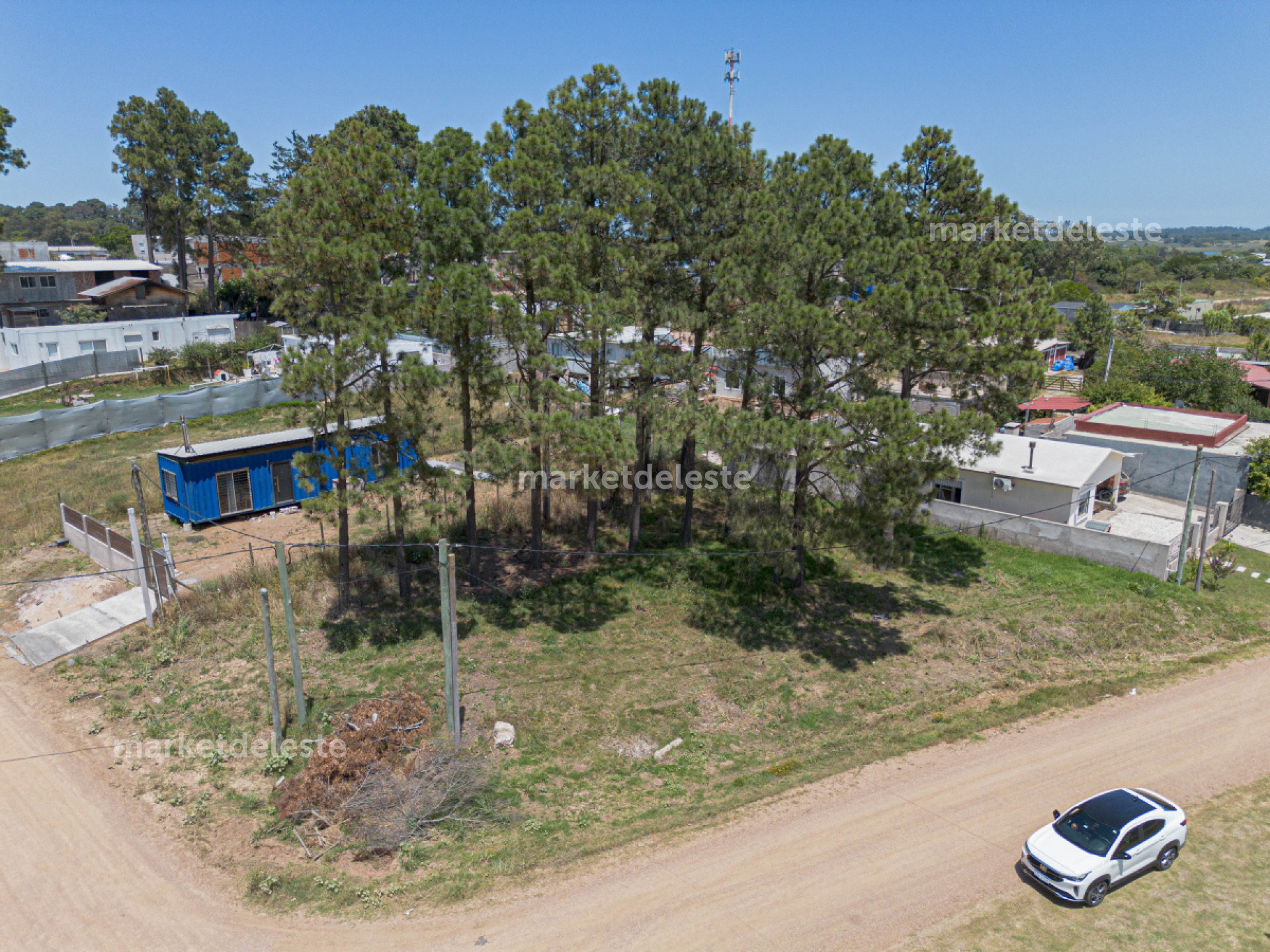 TERRENO EN ALTOS DE LA LAGUNA