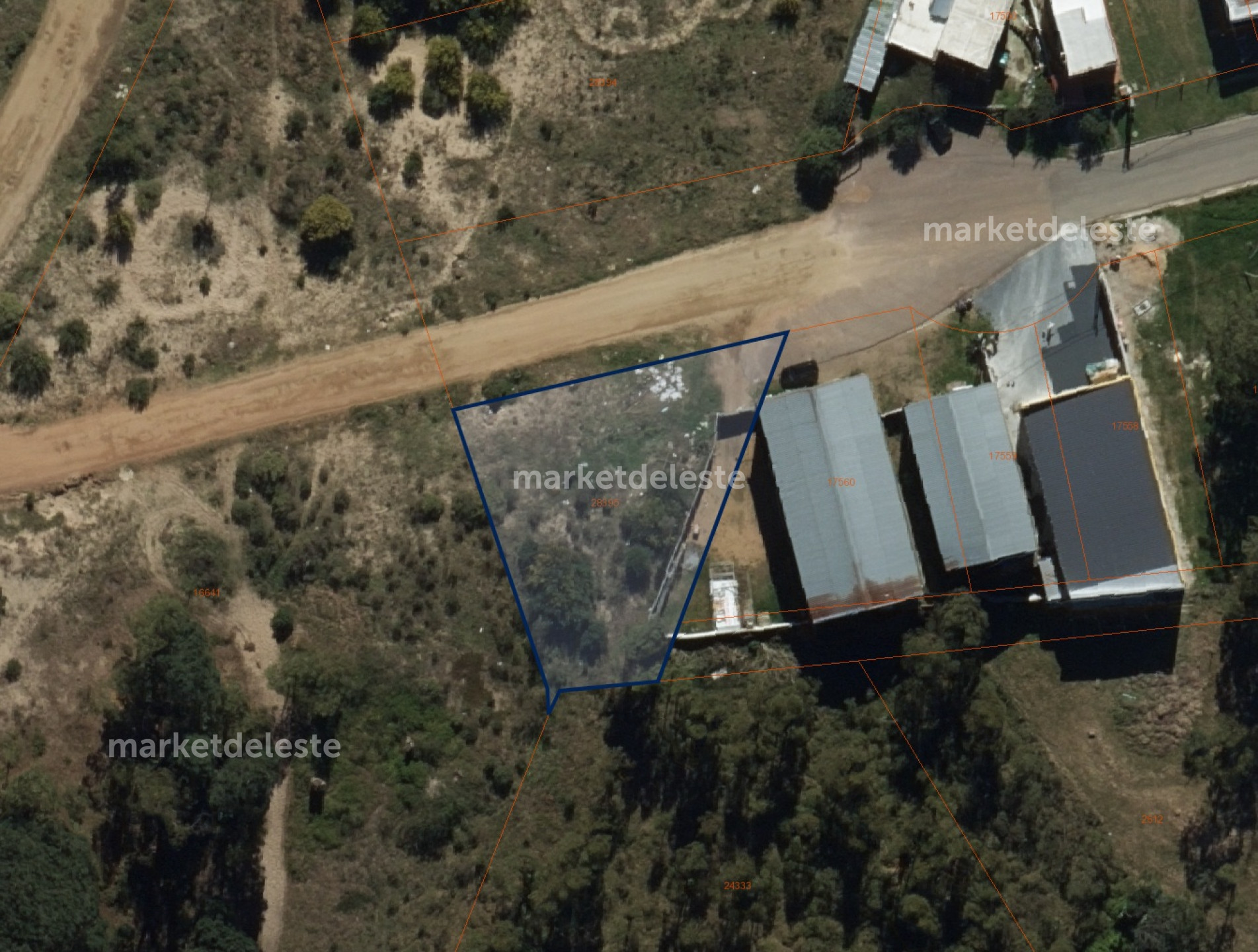 LOTE PARA PB + 2 PISOS MALDONADO