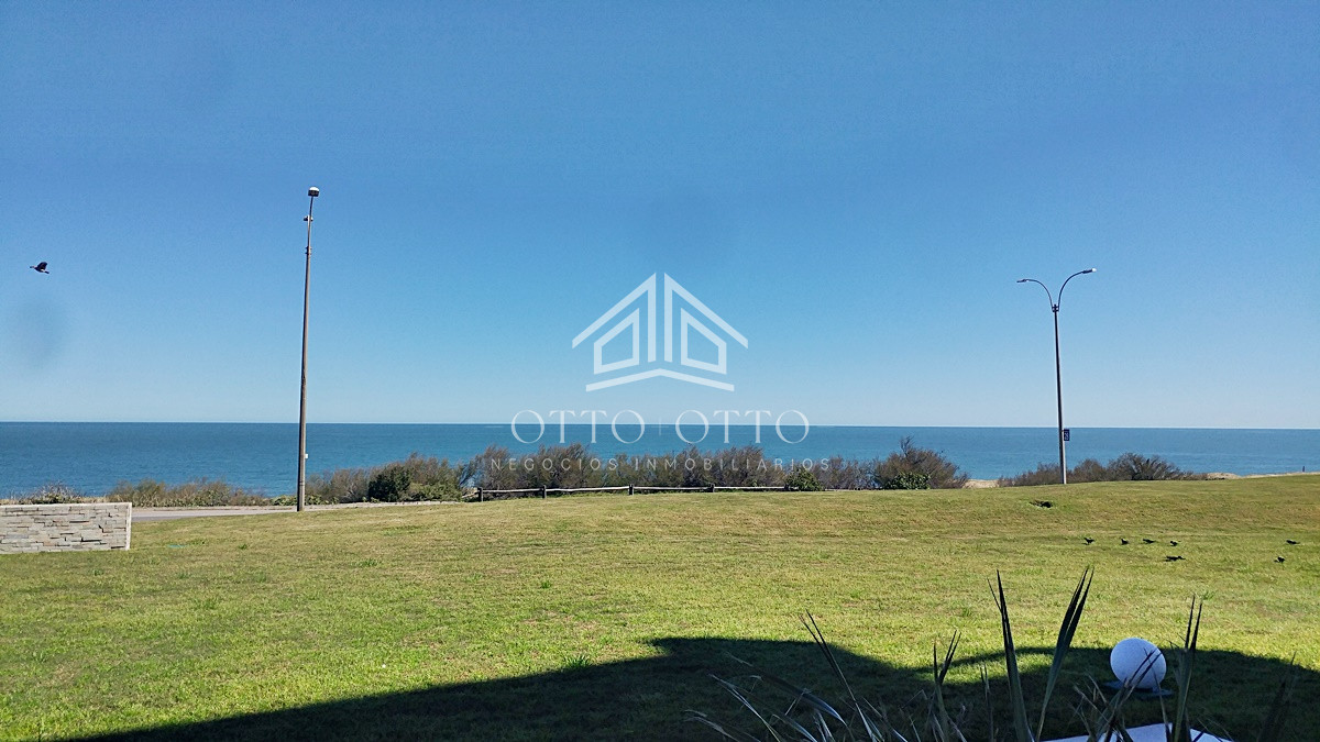 Apartamento en venta Playa Mansa 2 dormitorios imagen 5