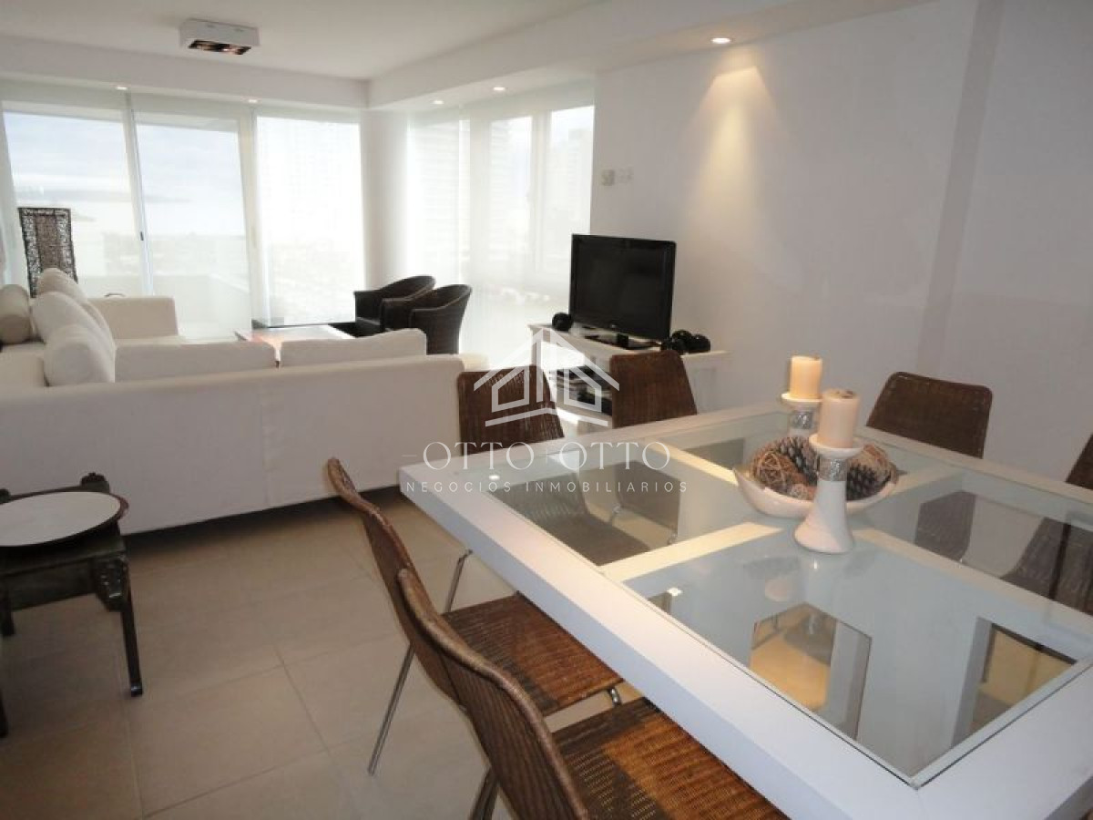 Apartamento en venta  3 dormitorios