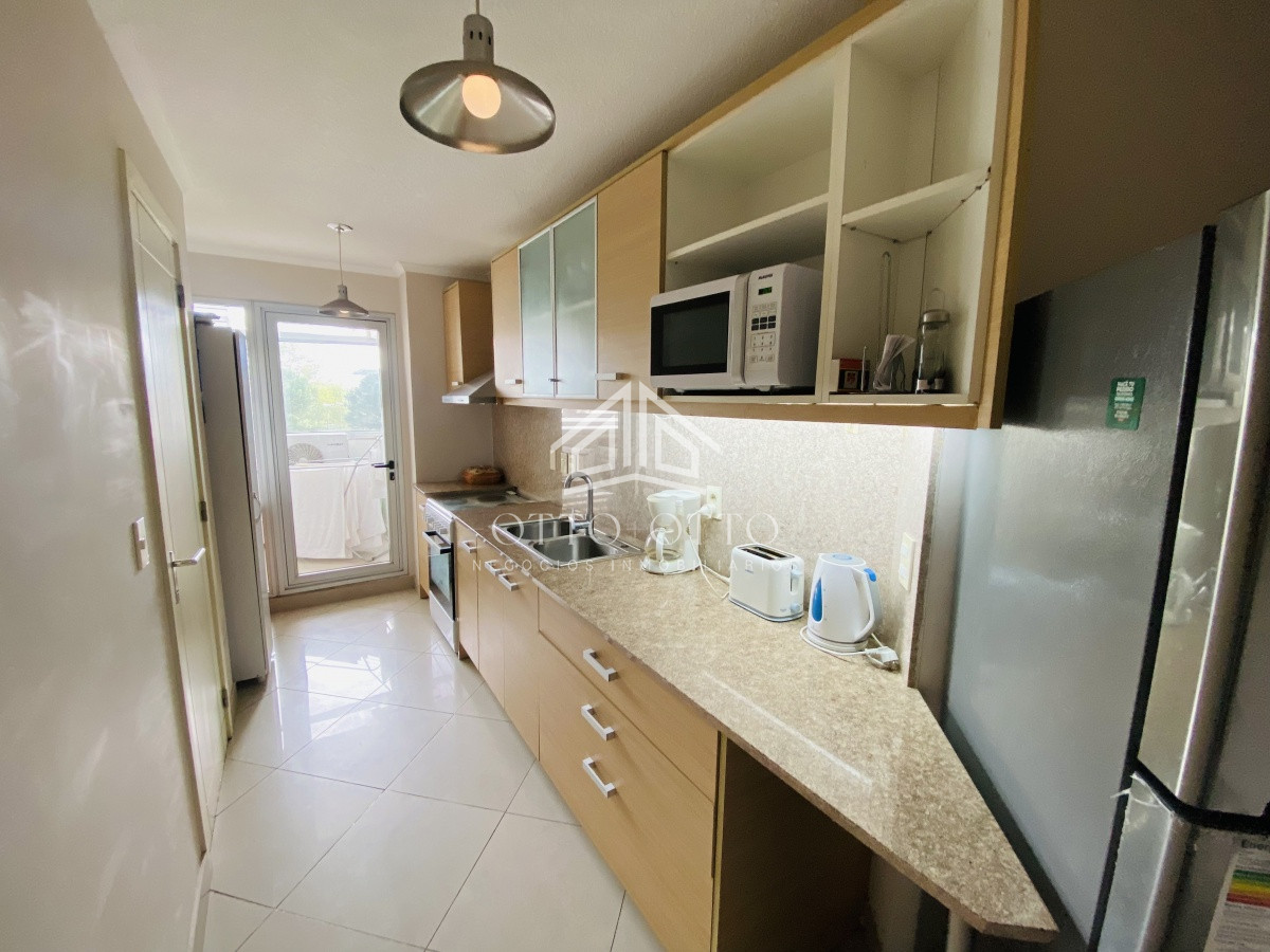 apartamento de 3 dormitorios y dependencia de servicio imagen 3