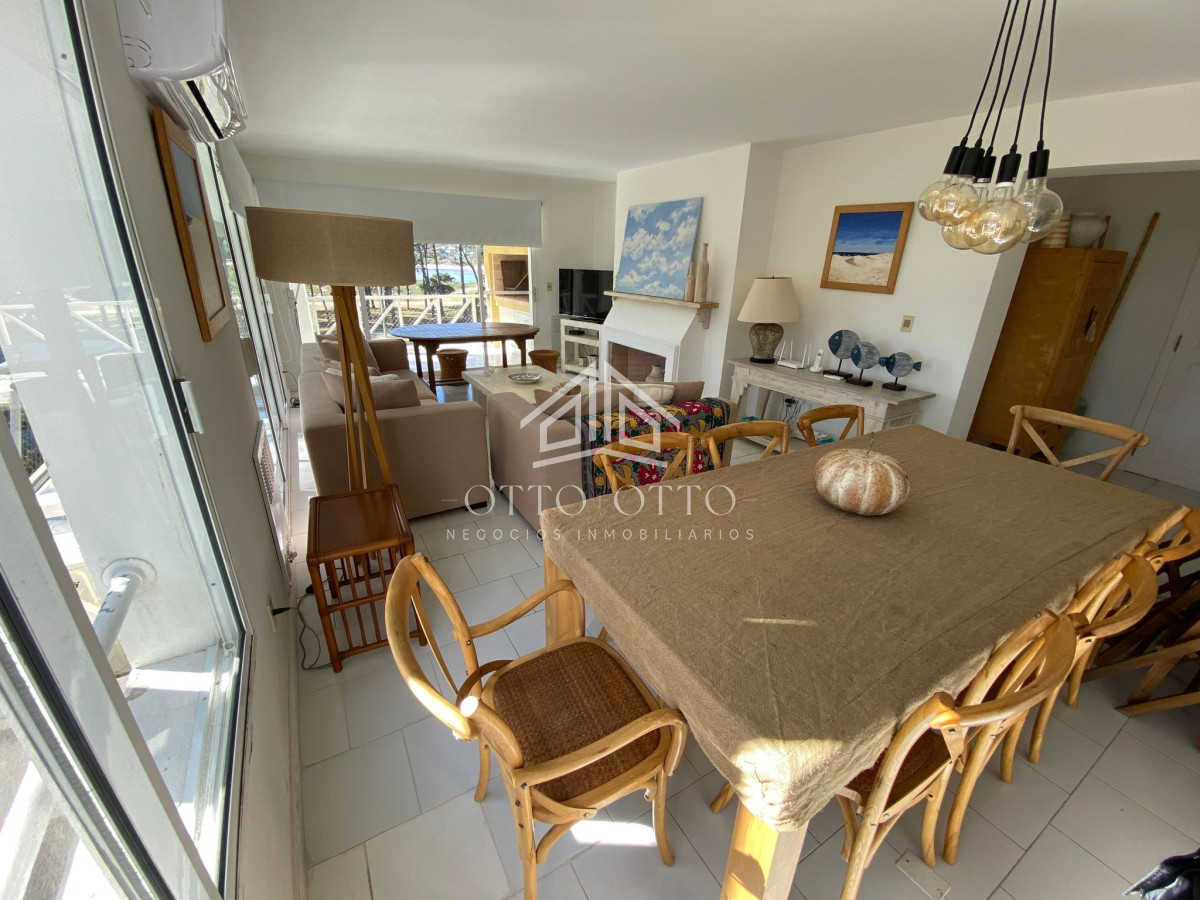 Apartamento de 2 habitaciones en la Brava, Punta del Este. imagen 5