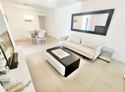 Botavara 2 dormitorios en Edificio con servicios!!!