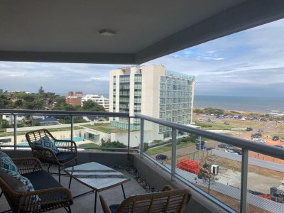 Apartamento en venta en Playa Brava, 3 dormitorios 