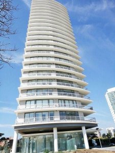 Apartamento en venta Playa Mansa 3 dormitorios