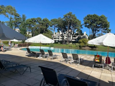 Apartamento de 1 dormitorio en Solanas, Punta ballena, Punta del este.
