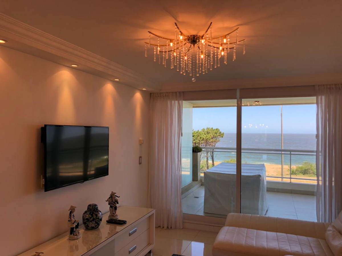 ESPECTACULAR APARTAMENTO EN PRIMERA FILA MANSA