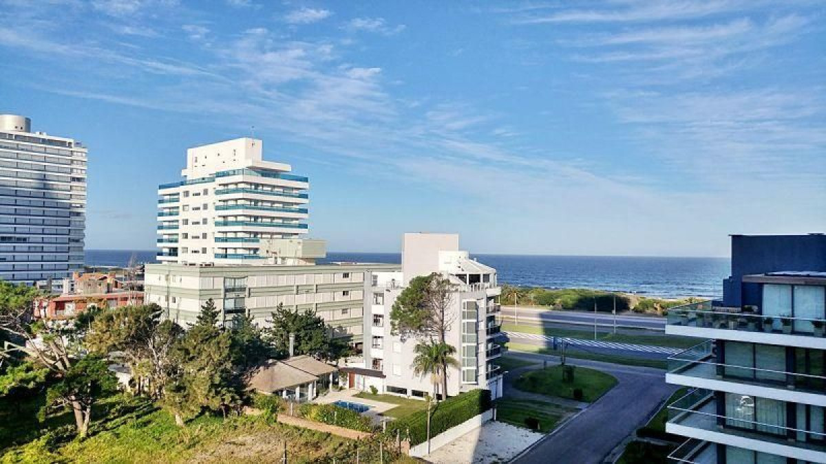 Apartamento en venta Playa Brava 3 dormitorios