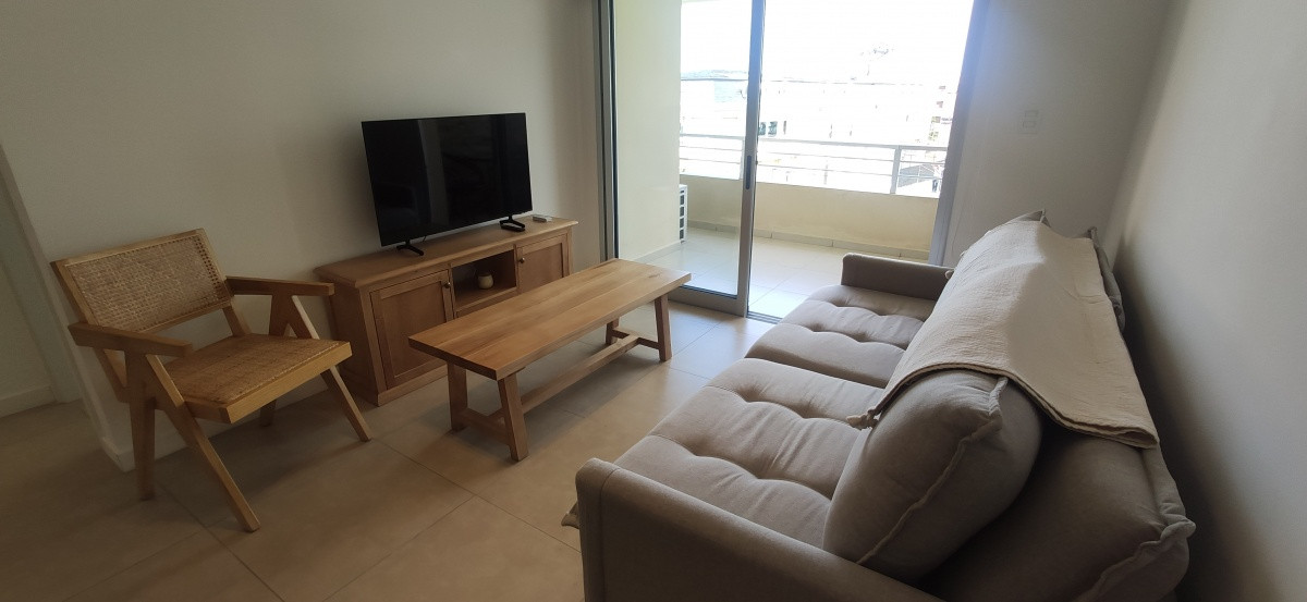 Apartamento en alquiler  Playa Mansa 1 dormitorio