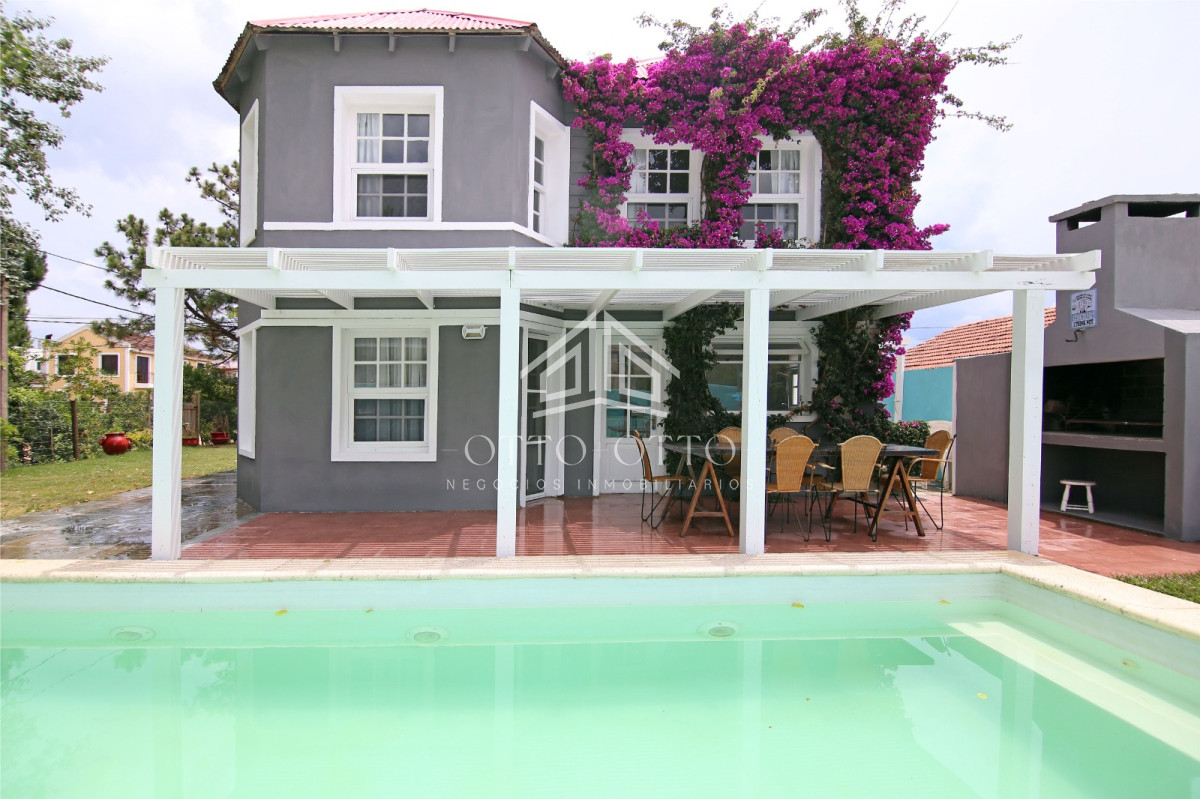 Casa en venta, La barra imagen 5