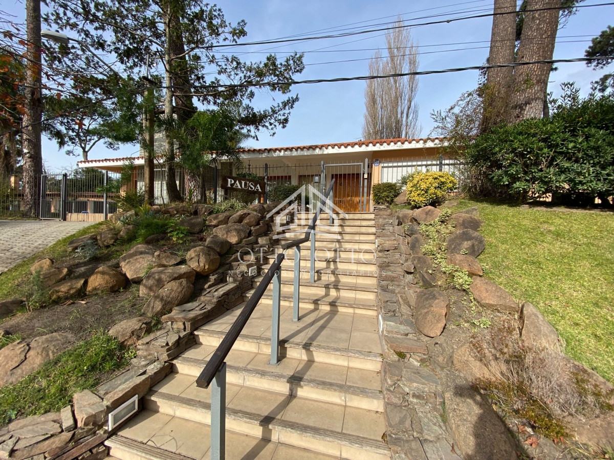 Casa en venta Lugano 5 dormitorios imagen 4