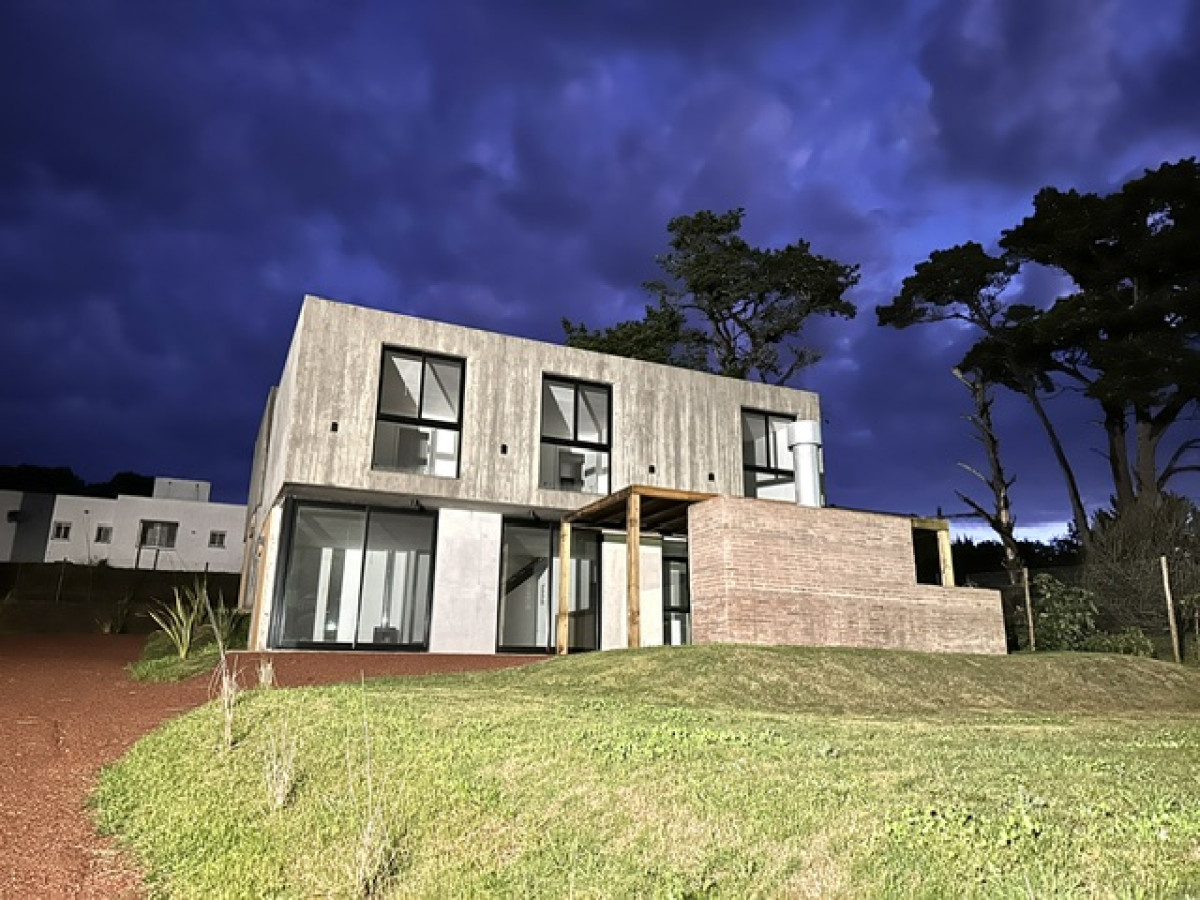 Casa N° 27390 |