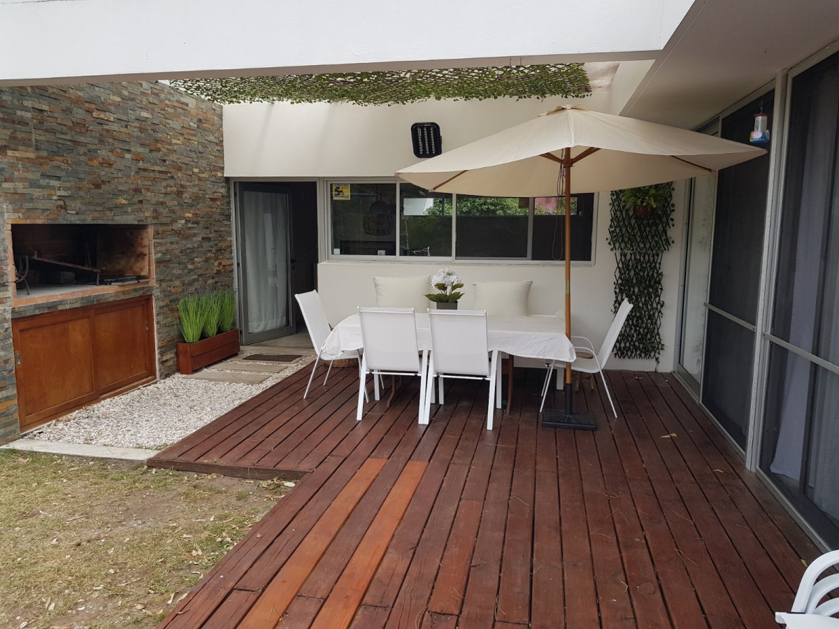 Casa en venta Playa Brava 3 dormitorios Punta del Este