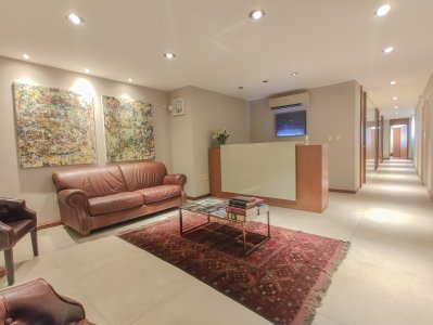 Oficina en venta en Ciudad Vieja