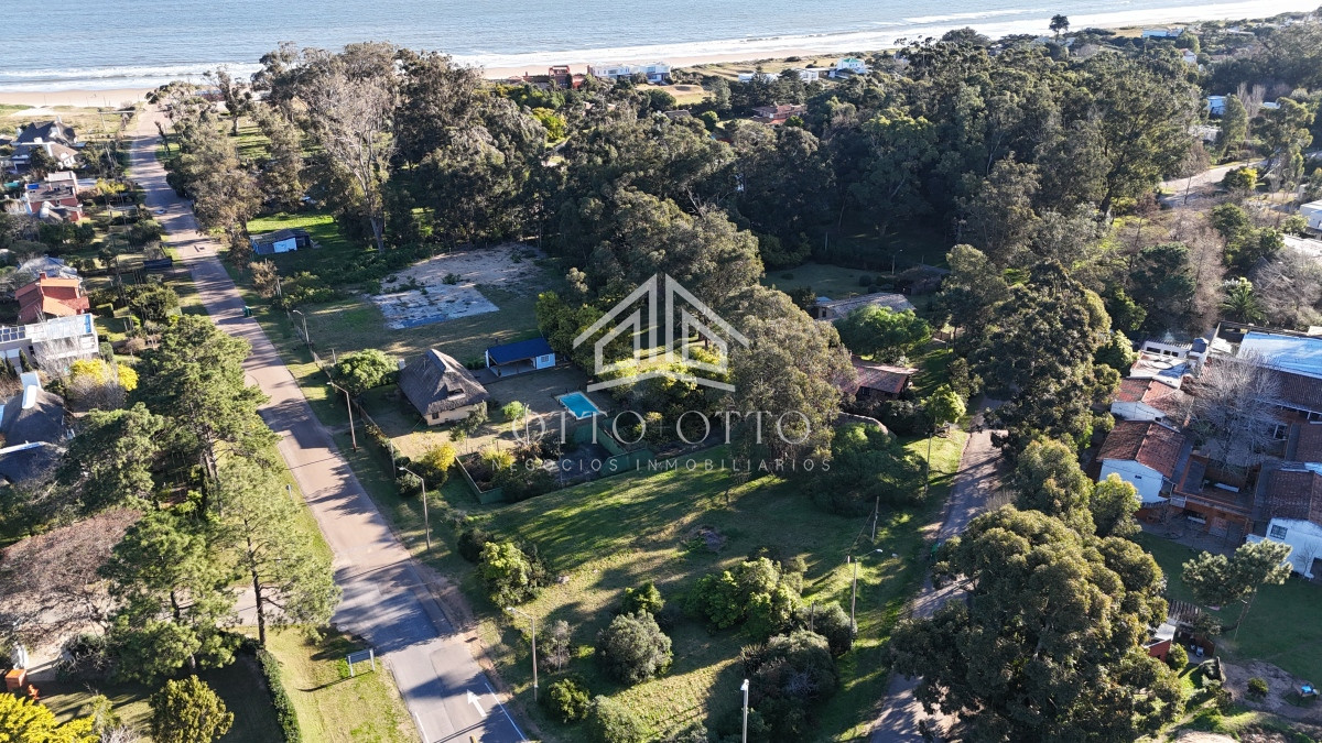 INCREIBLE TERRENO EN VENTA PUNTA BALLENA imagen 4