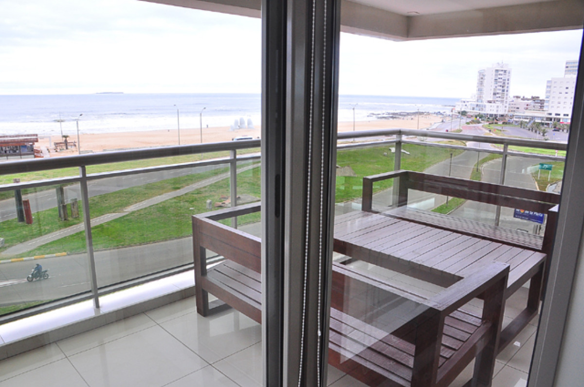 Departamento en Venta Imperiale Playa Brava Punta del Este