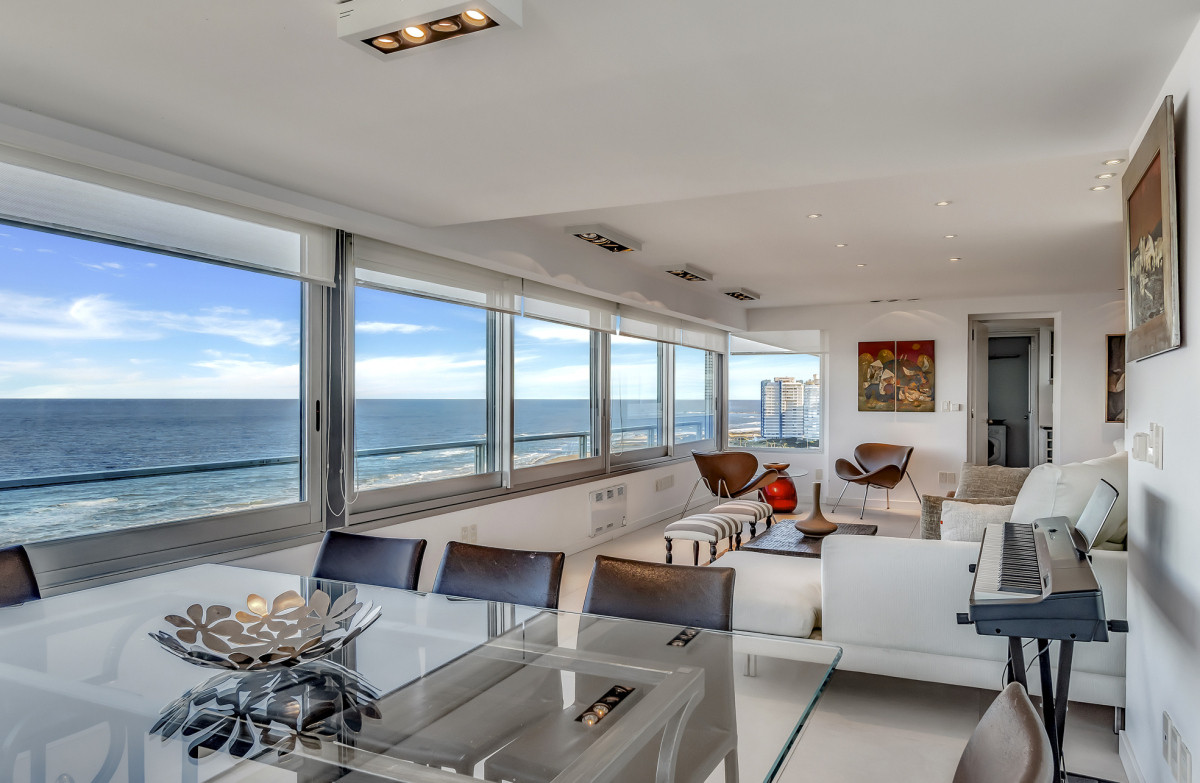Espectacular Apartamento en Primera Línea Brava