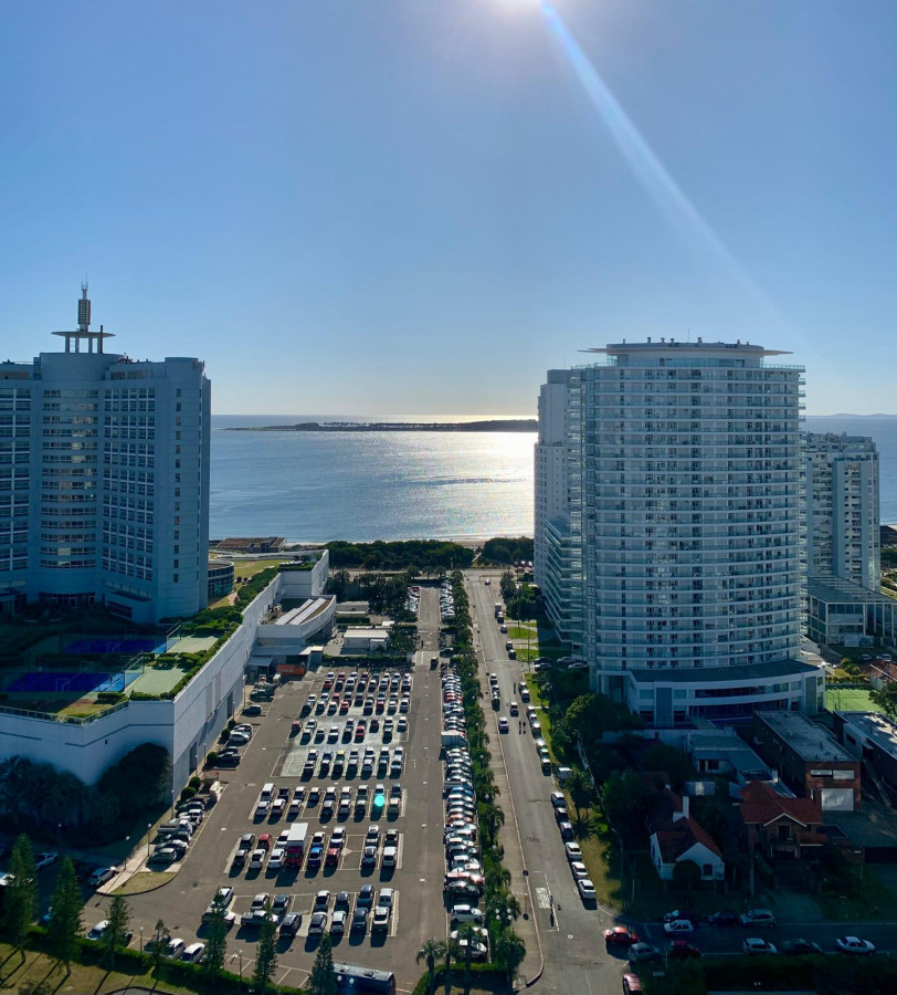 Apartamento en venta 2 dormitorios y medio 