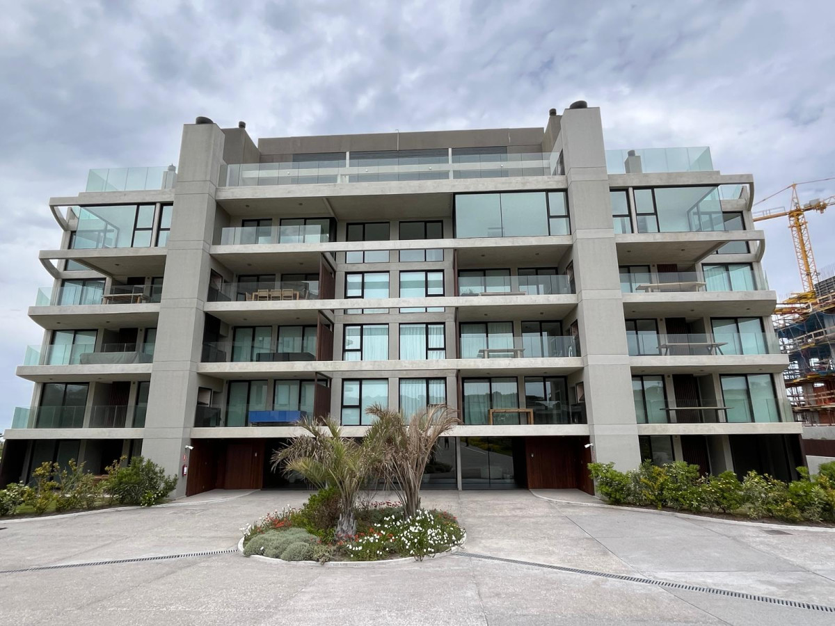 Venta Apartamento Manantiales 3 Suite
