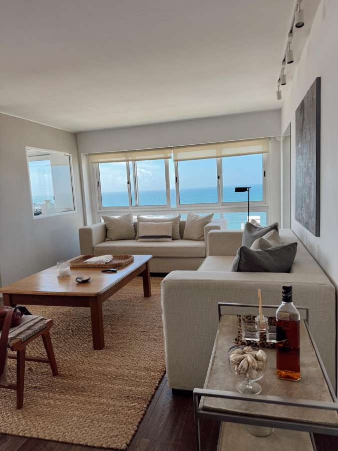 Venta apartamento 3 dormitorios península totalmente reciclado