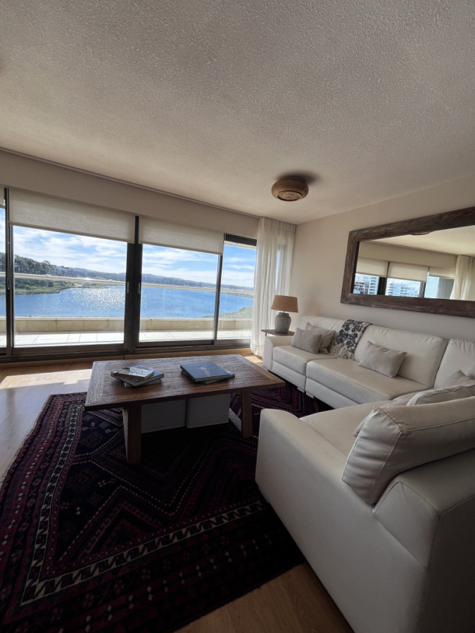 Penthouse en venta 3 dormitorios y 3 baños 