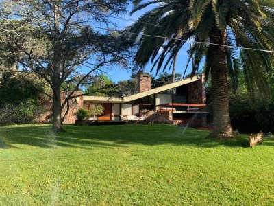 Alquiler playa mansa casa capacidad para 12 personas