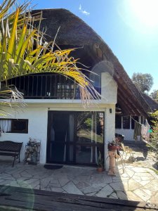 Venta y alquiler casa 4 dormitorios Zona Pinares