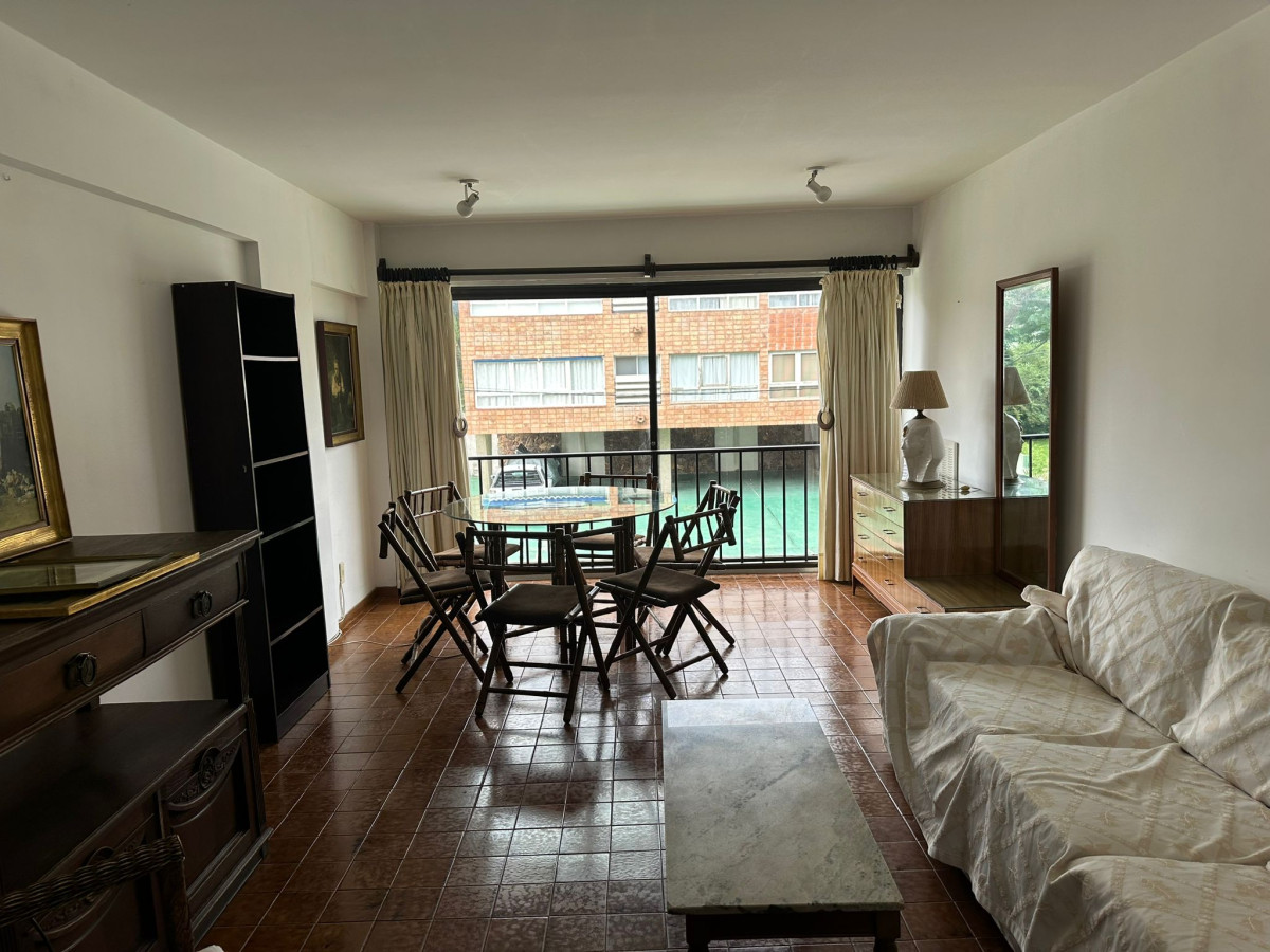 Venta Apartamento Primera Linea Mansa 3 dm + servicio