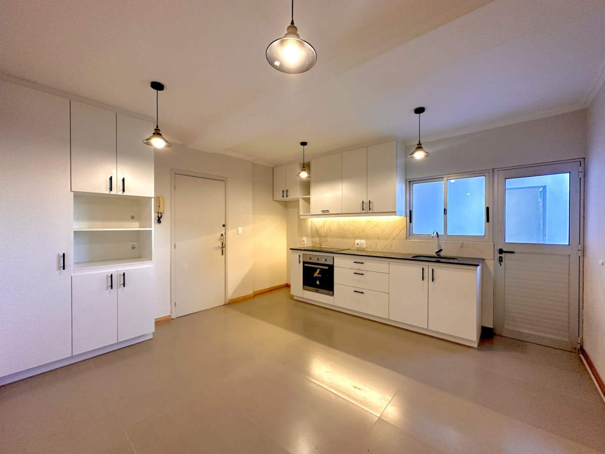 Alquiler Apartamento 2 Dormitorios Reciclado 18 De Julio