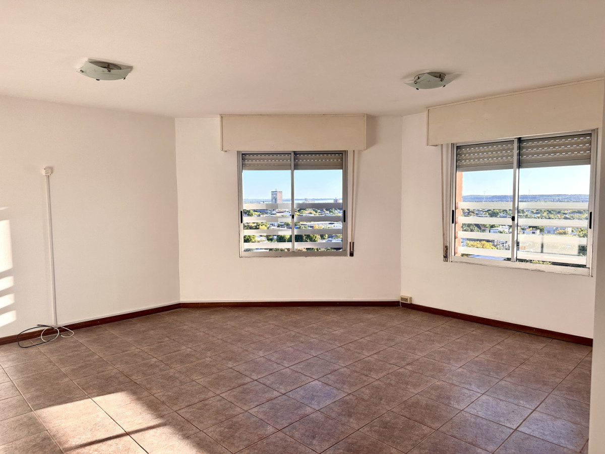 Apartamento dos dormitorios en Edificio Mirasol 
