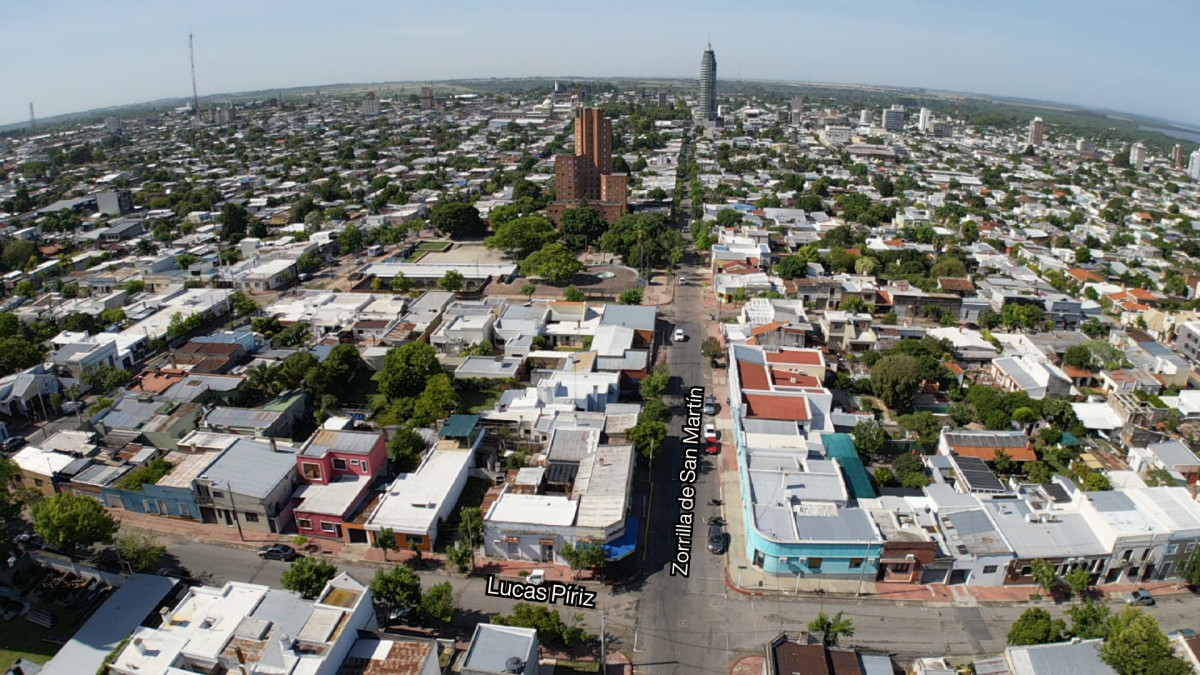 En Venta casa con comercio de 251m2