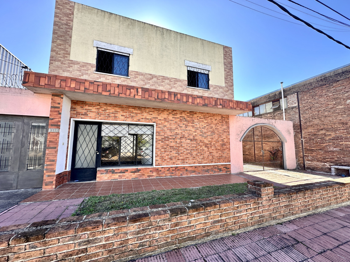 VENTA Casa con gran potencial 