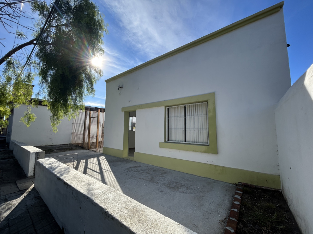 Casa en Venta Lista para Habitar y Galpon con Infinitas Posibilidades 