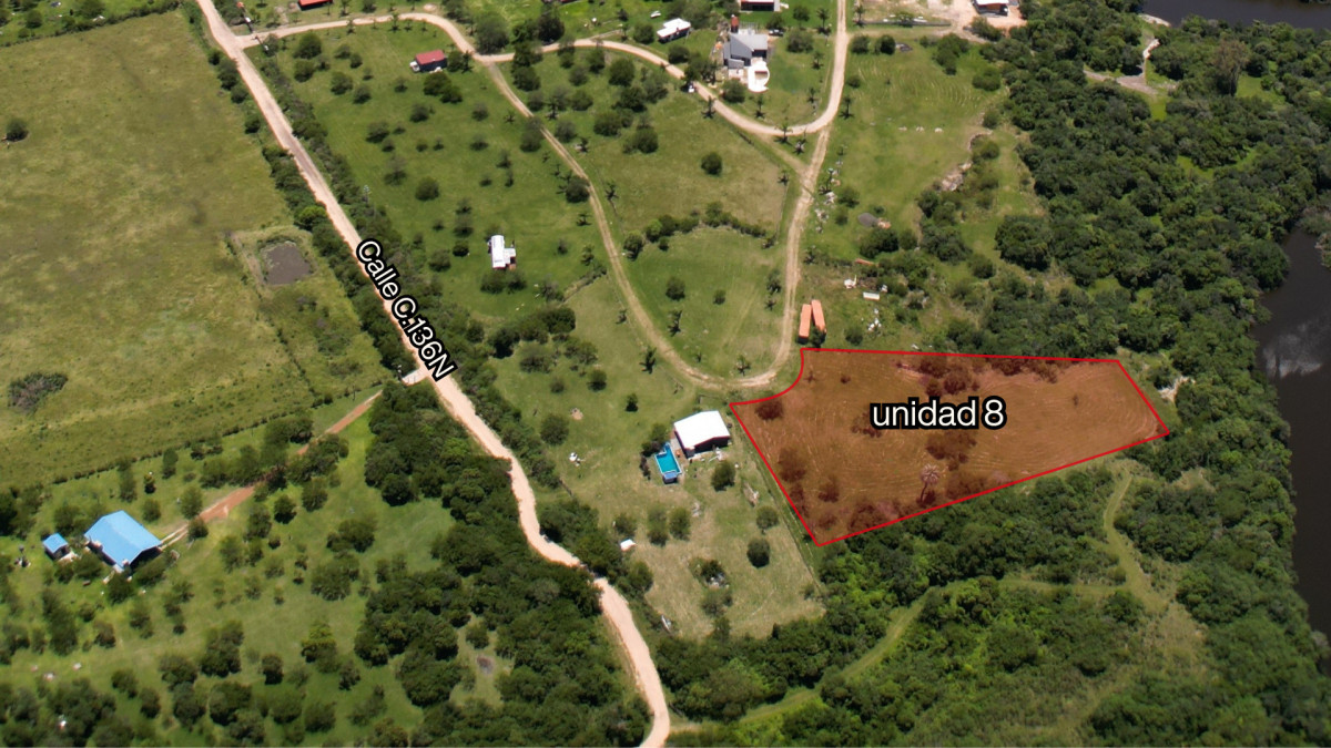 Terreno contra la costa de Arroyo San Francisco de gran superficie 