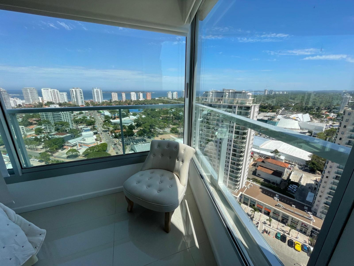 Apartamento 2 dormitorios en alquiler anual Punta del Este Aidy Grill